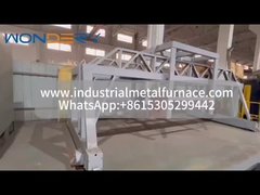 un quadro di spostamento della copertura per un forno di trattamento termico di tipo fossa