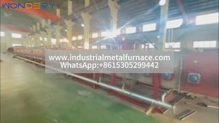 Forno a nastro a rete alimentato a gas di grandi dimensioni: trattamento termico efficiente per tubi in acciaio inossidabile