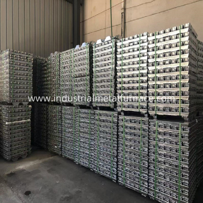 Macchina per la fusione di ingotti di alluminio a 6 assi automatici da 5,5 kg